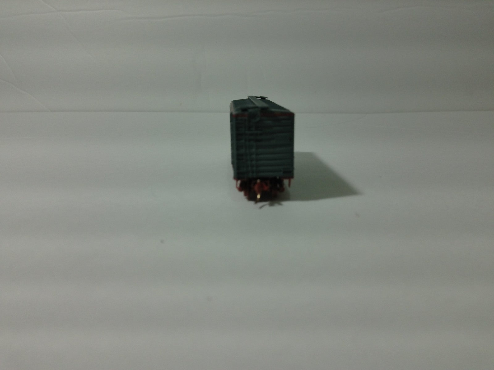 Micro Trains 23230 N Scale Boxcar Union Pacific Challenger #91494