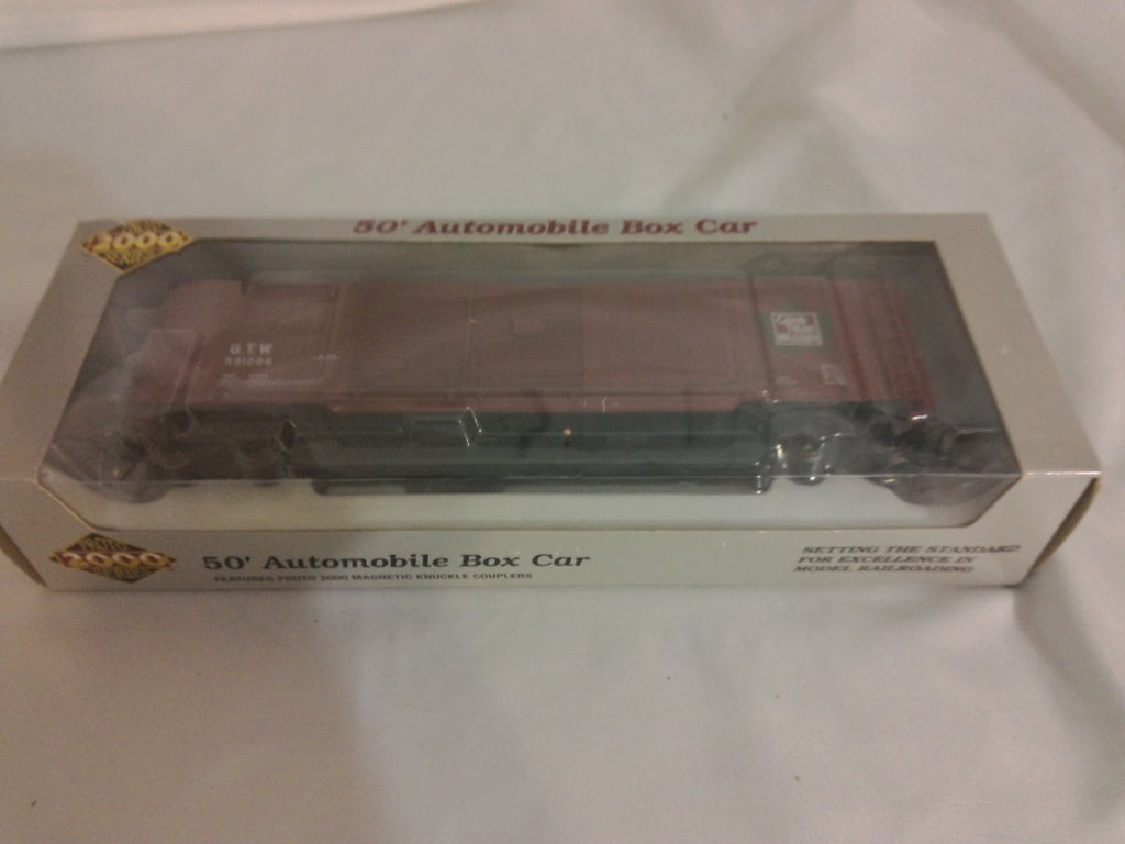 Walthers Proto 30330 - 50' Automobile Boxcar, GTW #591286`2