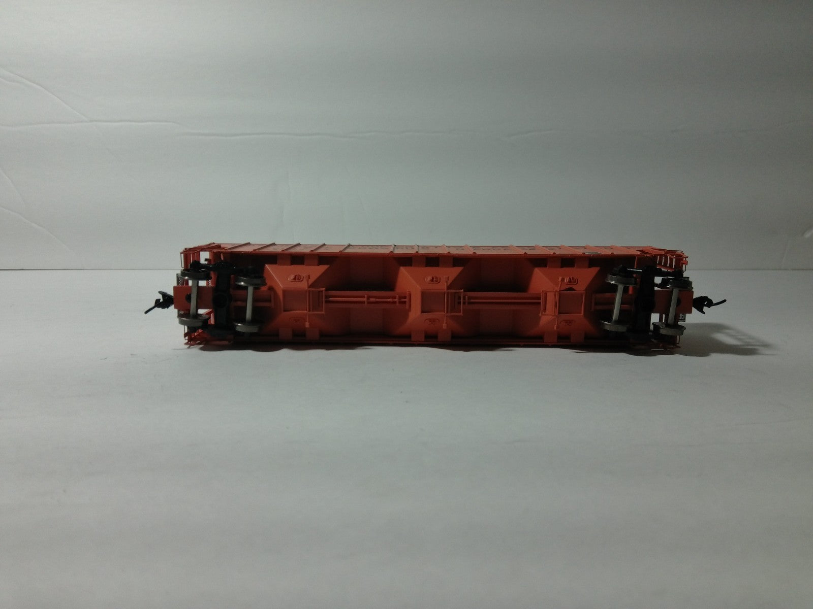 Walthers 920-106158 HO Scale Covered Hopper Farmers CO-OP Association USLX#267207