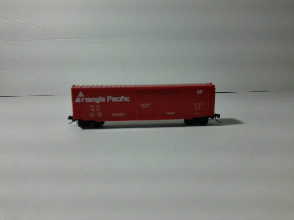Micro Trains 38130 N Scale Triangle Pacific #5515 Box Car0