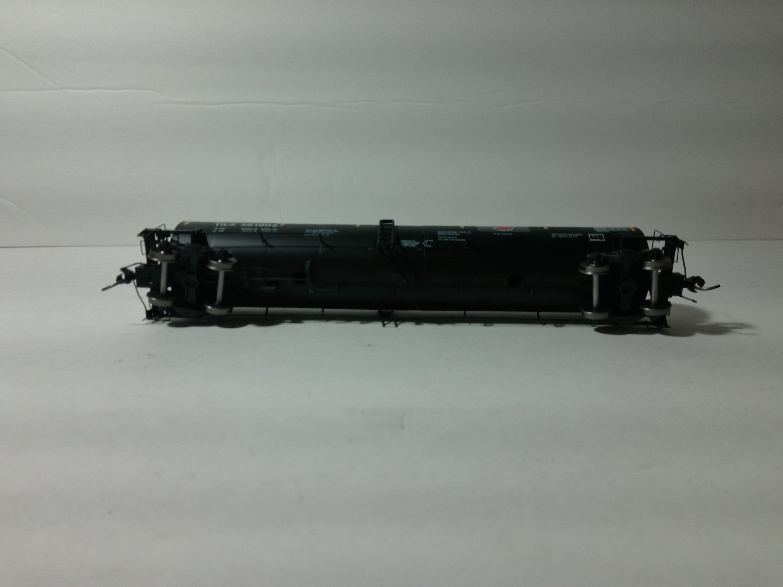 Atlas 20-002-673 HO Scale Boxcar British Columbia Railway #851011 7