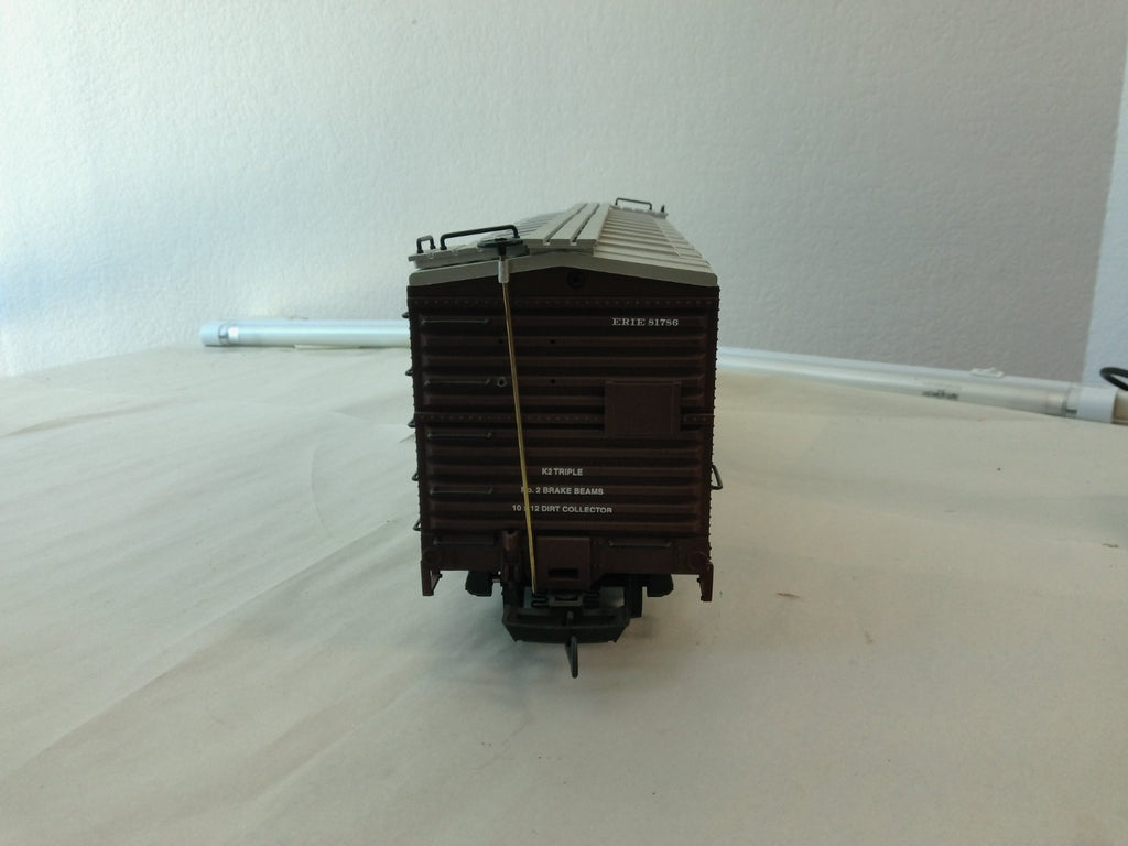 USA Trains R19109A G Scale Steel Box Car erie #817865