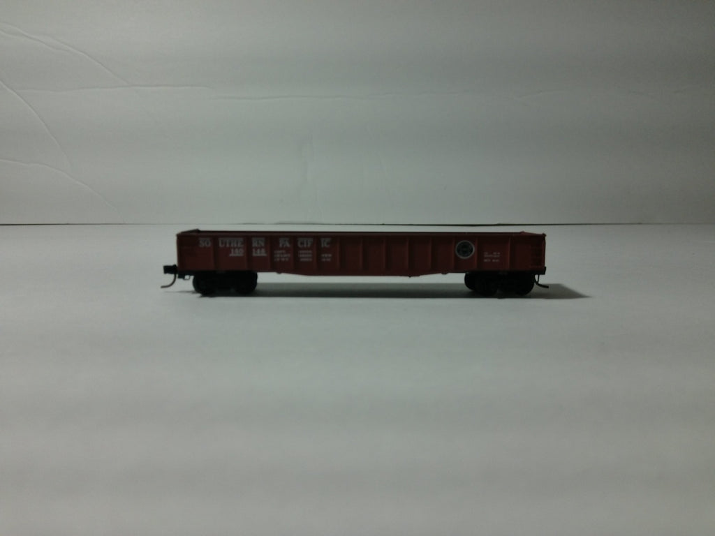 Micro Trains 46099 N Scale 50' Gongola With Drop Ends1