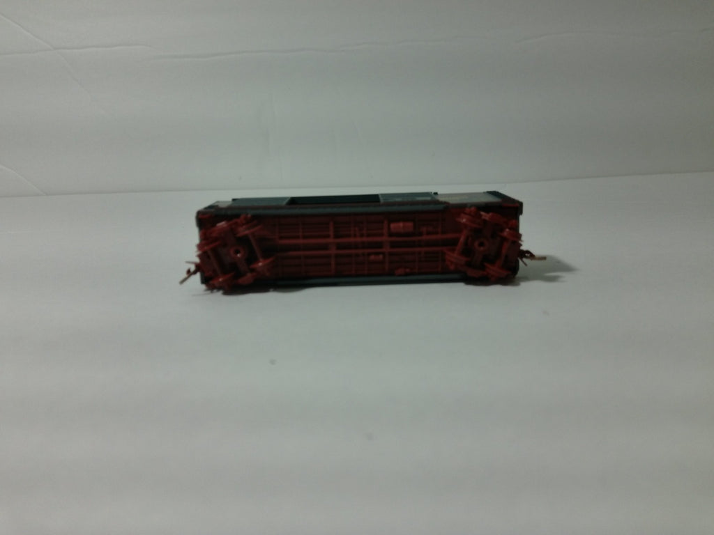 Micro Trains 23230 N Scale Boxcar Union Pacific Challenger #91495
