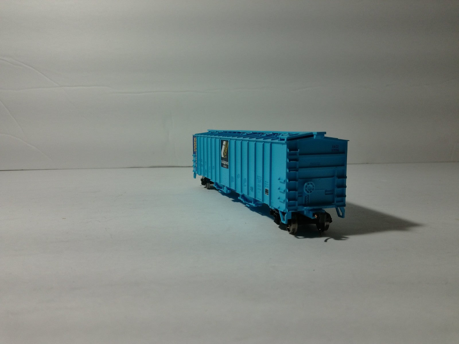 Walthers 932-3724 HO Scale 50' Aireslide Covered Hopper GACX #563546