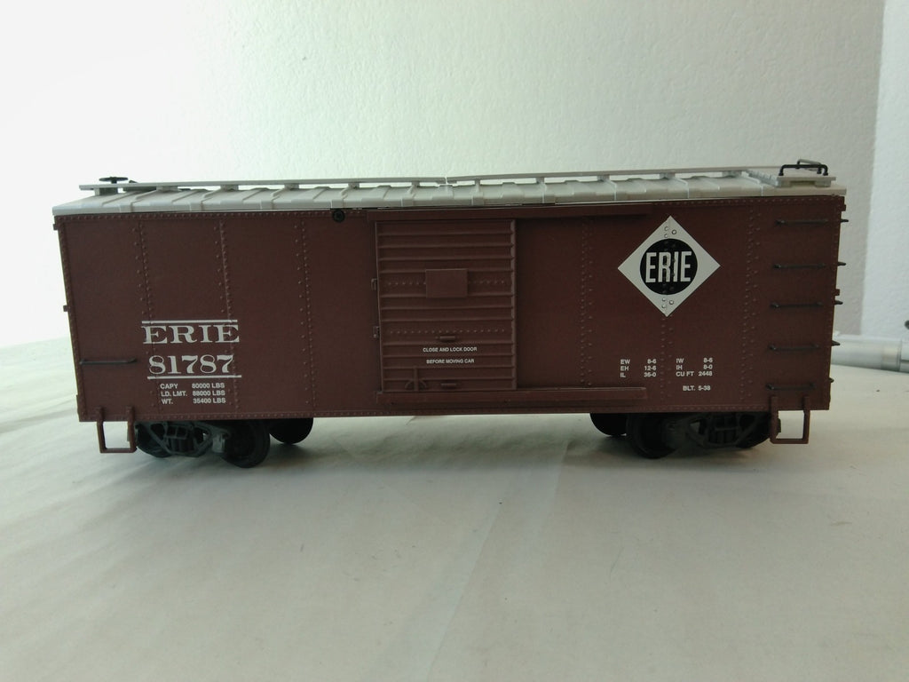 USA Trains R19109B G Scale Steel Box Car Erie #817870