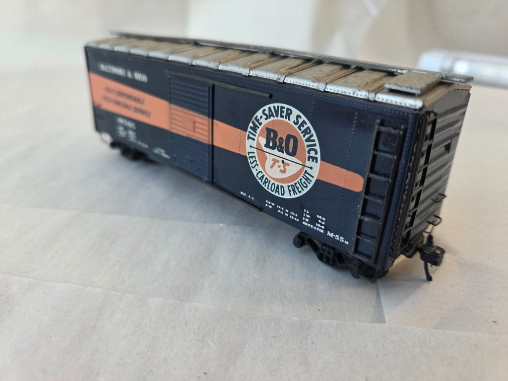 Athearn #467105 HO Scale Box Car "Baltimore & Ohio 467105"1