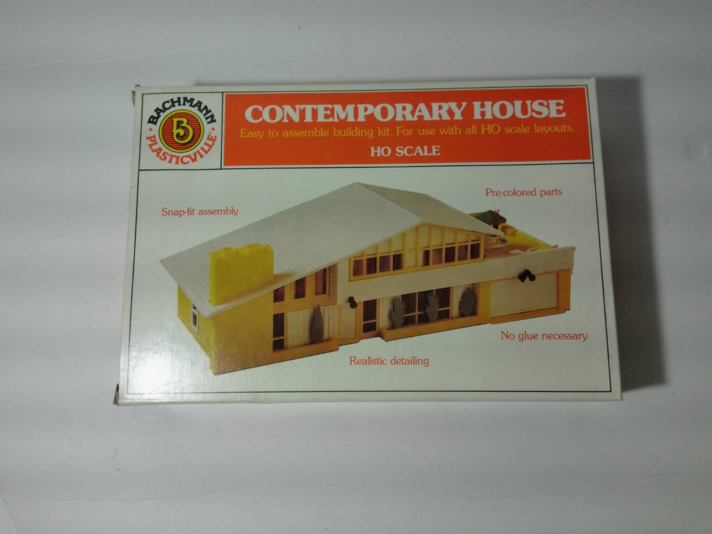 Bachmann 2932 HO Scale Contemporary House0