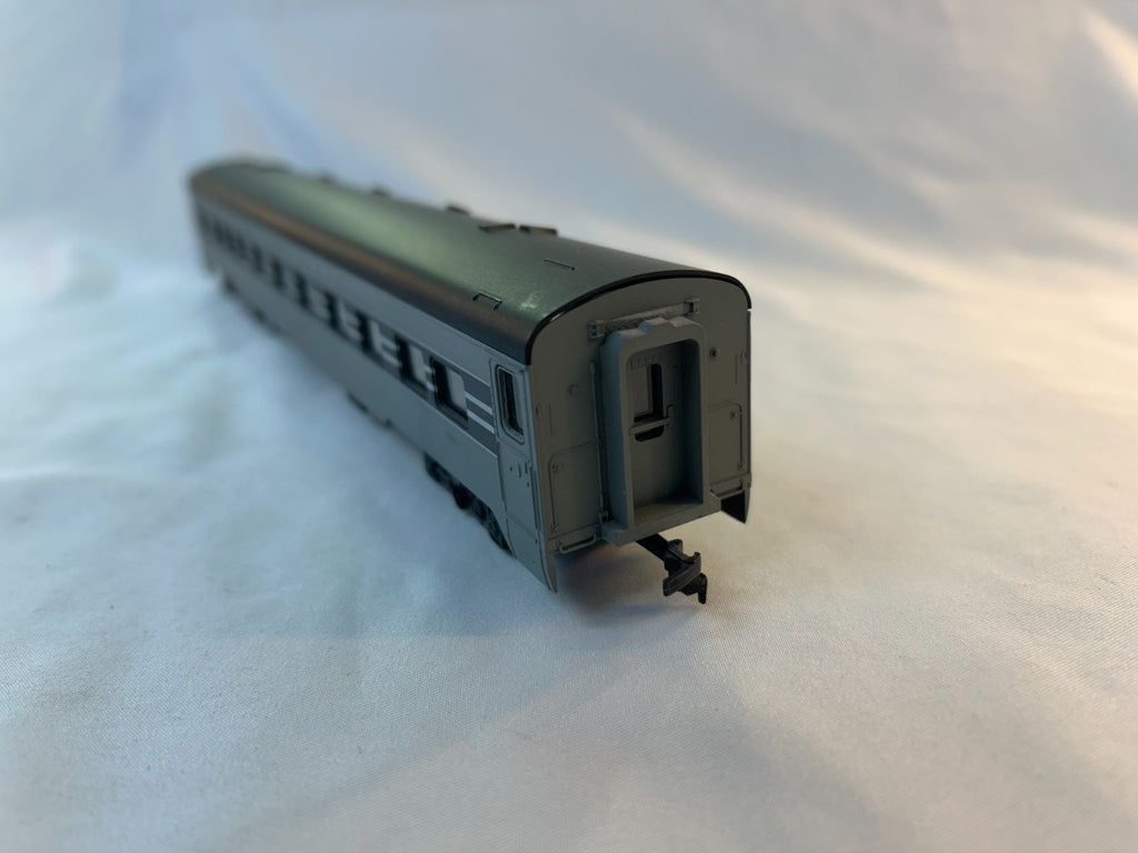 Rivarossi HO Scale New York Central 2 Car Set Duplex Sleeper and Passenger Coach4