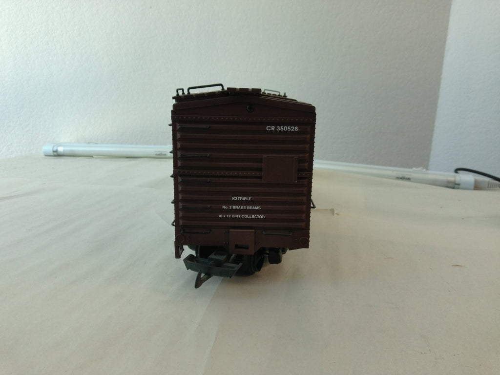 USA Trains R19090B G Scale Street Box Car CR/NH #3505286