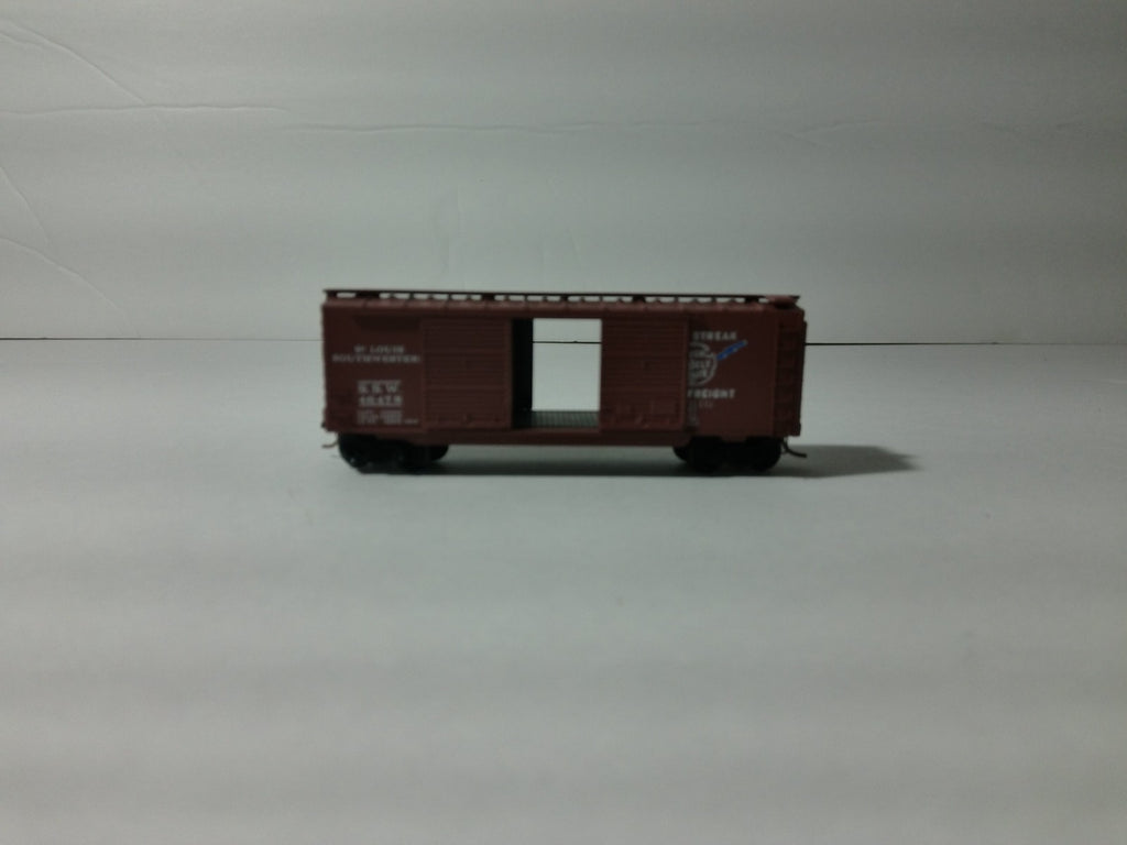 Micro Trains 20000 N Scale S.S.W #46478 Boxcar1