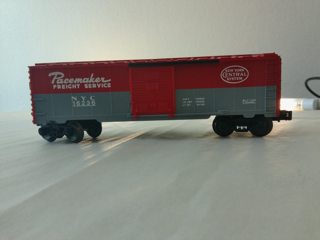Lionel 6-16236 O Scale New York Central Pacemaker Boxcar NYC#162360