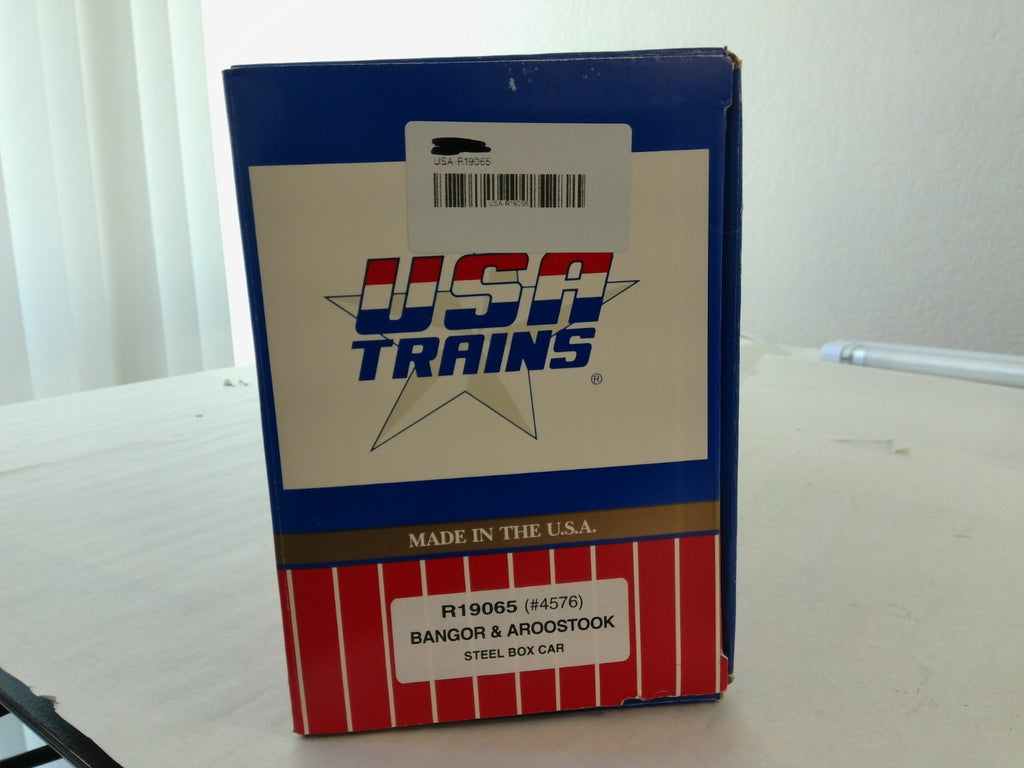 USA Trains R19065 G Scale Steel Box Car Bangor & Aroostook #45761