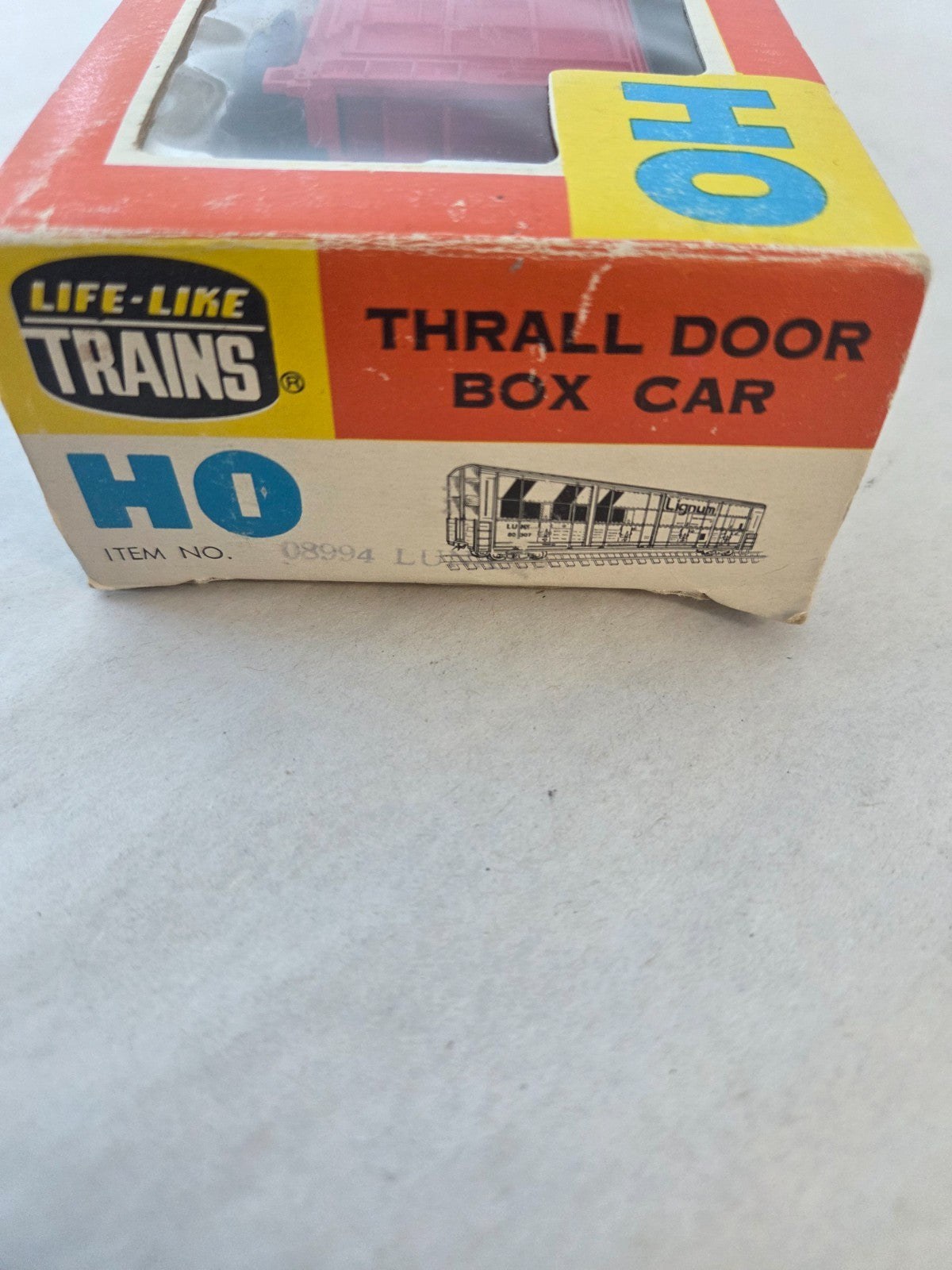 Life-Like #08994 HO Scale Thrall Door Boxcar2