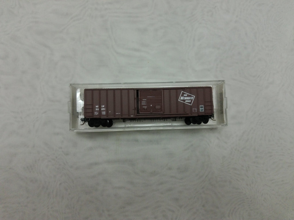 Micro Trains 25310 N Scale Box Car Milwaukee Road 0