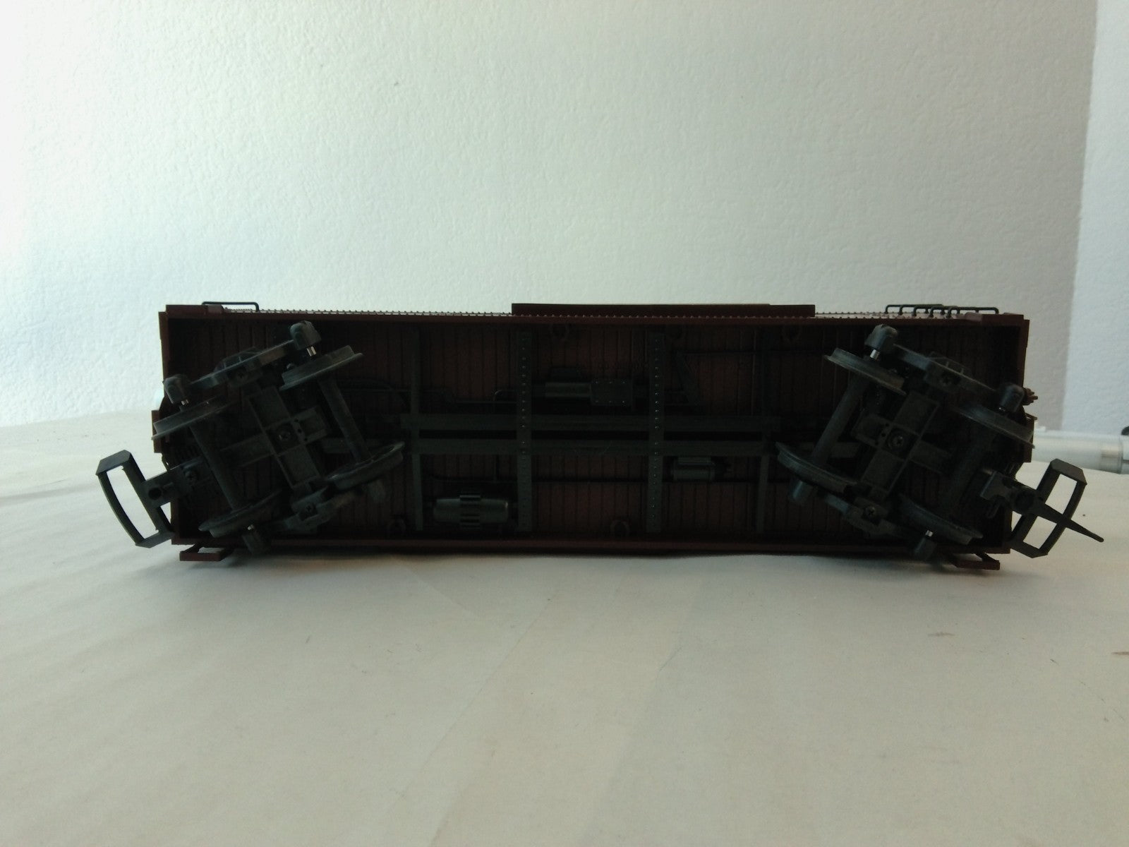 USA Trains R19060C G Scale Steel Box Car Lehigh Valley #885307