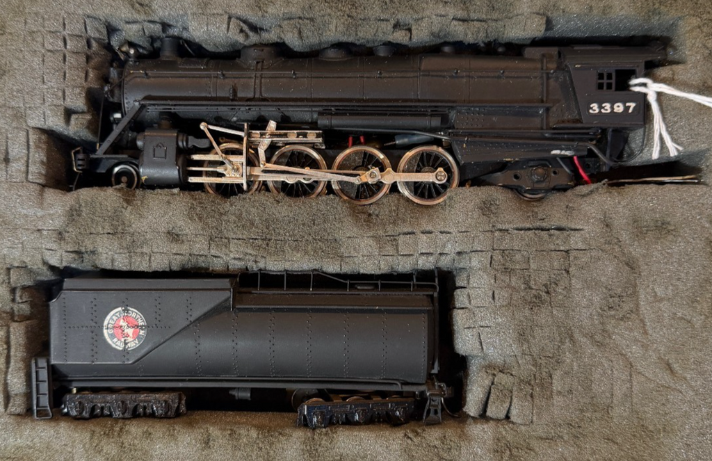 HO Scale Tenshodo  PFM-282 ATSF  #33971