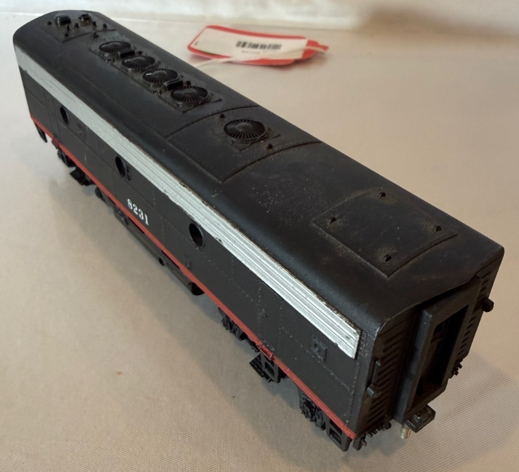 HO Scale DC #8231 Train Car - Unknown Brand1