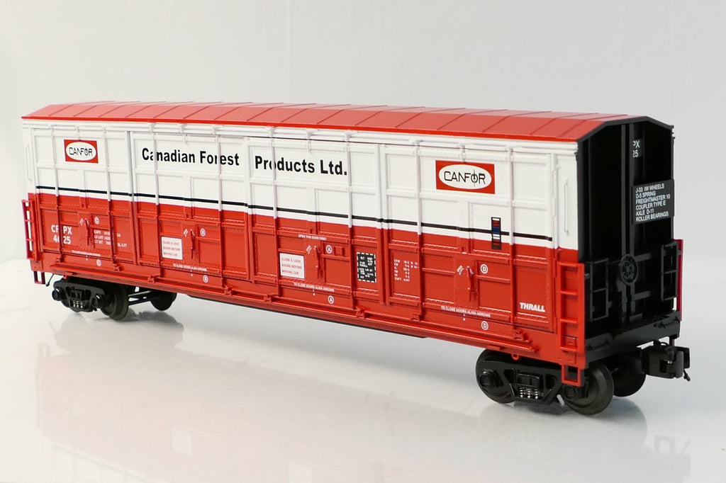 MTH 20-93311 O Scale Canadian Forest Products LTD 4625 55' All Door Boxcar1
