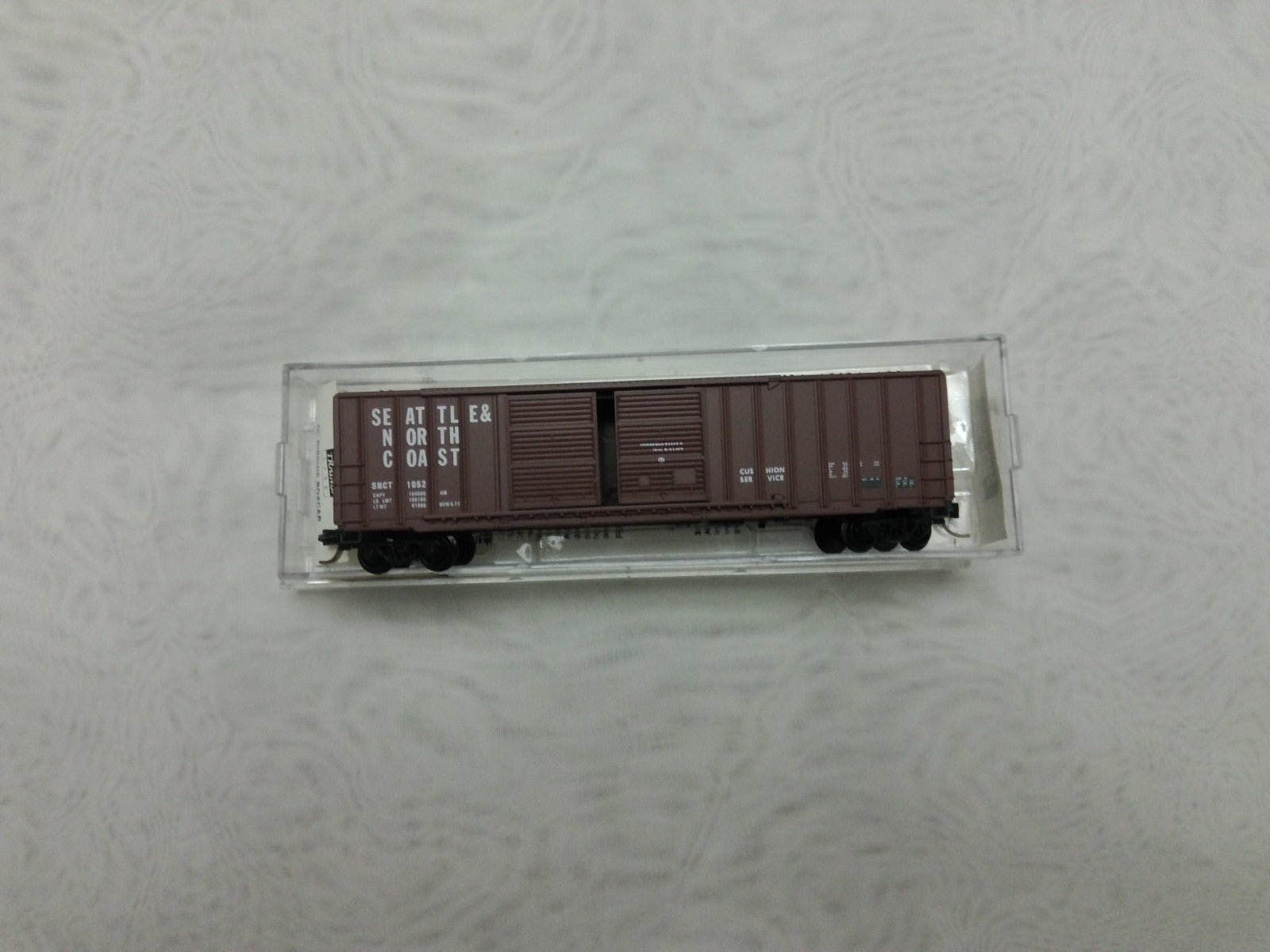 Micro Trains 30160 N Scale BoxCar Seattle & North Coast 1